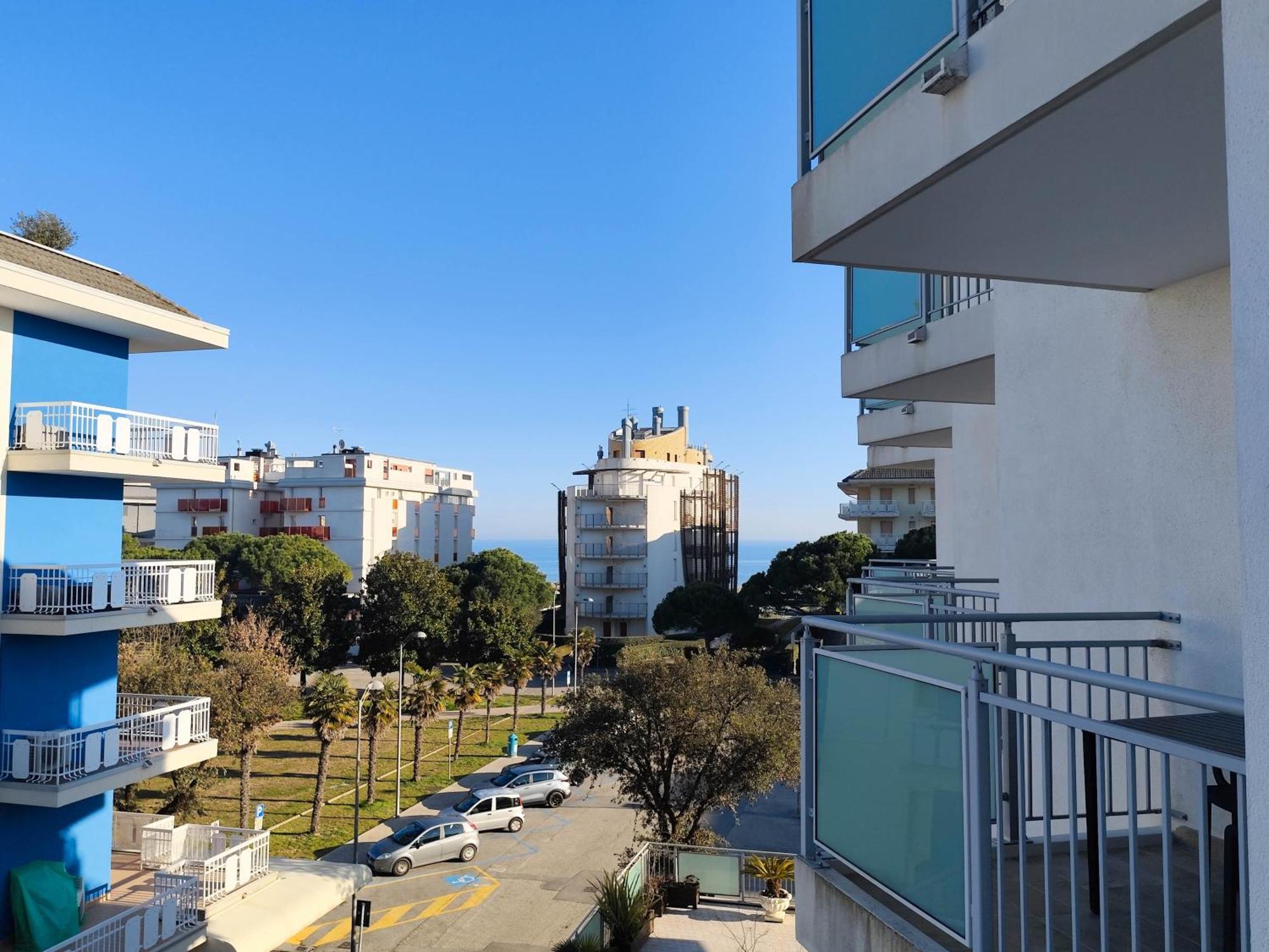 Residence Torino Лидо ди Йезоло Екстериор снимка